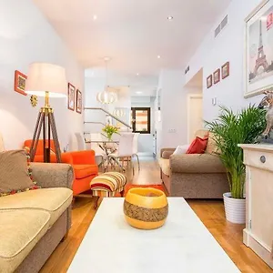 Homely Luxury Sebastian Souviron Malaga