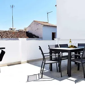 New Townhouse In The Heart Of With Jacuzzi Nerja