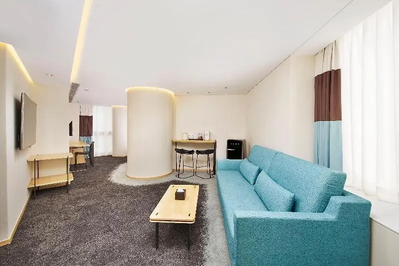 Hotel 108, Hong Kong